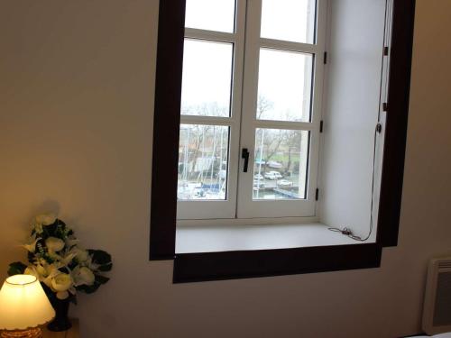 Appartement Rochefort 3 pièces 4 personnes - FR-1-246B-462 - main image