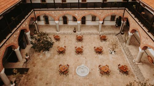 菲巴尔酒店-津吉尔汉 (Fibar Hotel Zincirlihan) in 艾登