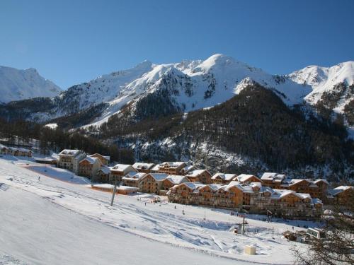 Charmant 2 pièces avec piscine chauffée et balcon sud, au pied des pistes - Les Orres 1800 - FR-1-322-333 Charmant 2 pièces avec piscine chauffée et balcon sud, au pied des pistes - Les Orres 1800 - FR-1-322-333