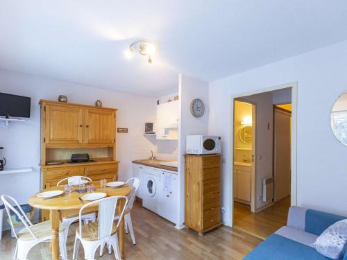 . Appartement 1 Chambre, 4 Pers, Parking, Terrasse - FR-1-401-135