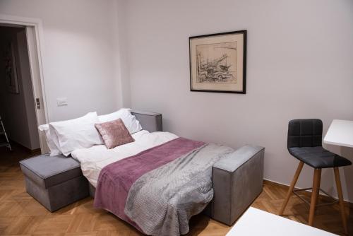 Katia Modern Apartment in Athens - image 10