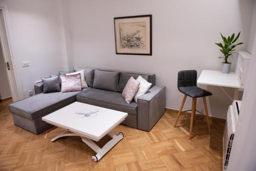 Katia Modern Apartment in Athens - image 4