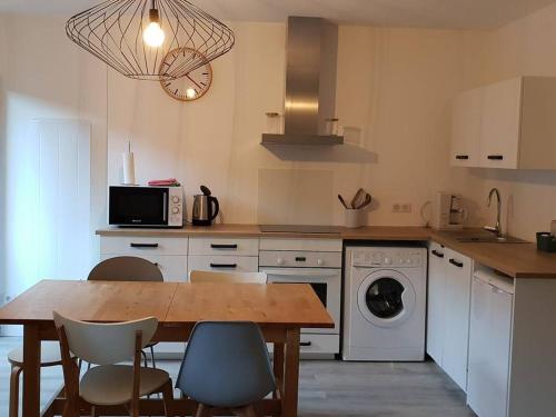 Appartement Cauterets 1 pièce 4 personnes - FR-1-234-242