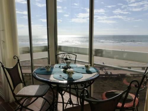 Appartement Saint-Gilles-Croix-de-Vie 2 pièces 4 personnes - FR-1-224-764