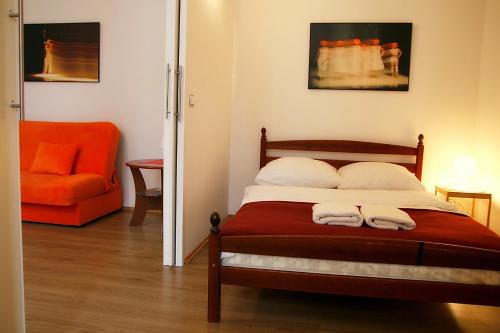 VisitKrak Room Type - One-Bedroom Apartment