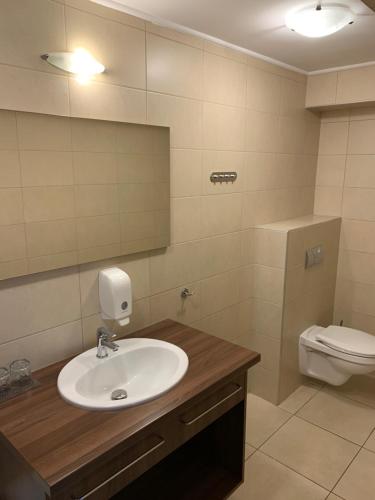 Basic Triple Room