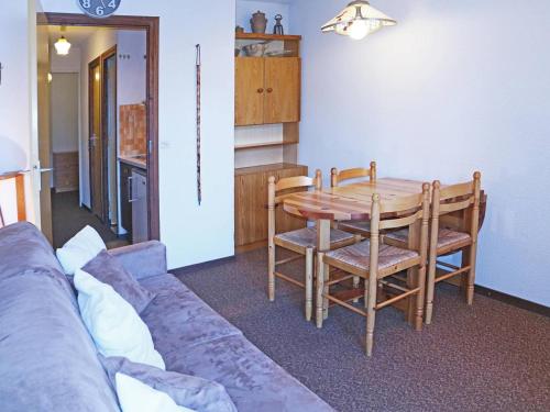 Studio pour 4 avec balcon, accès direct pistes et commerces - FR-1-322-386 Studio pour 4 avec balcon, accès direct pistes et commerces - FR-1-322-386