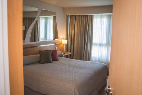 408579814 Maran Suites & Towers
