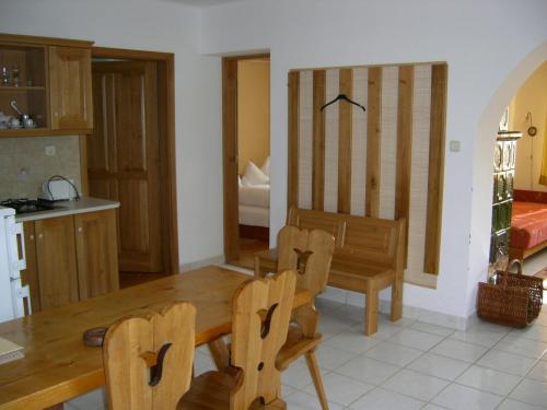  Boróka Apartmanházak - Fagyöngy House in Velem