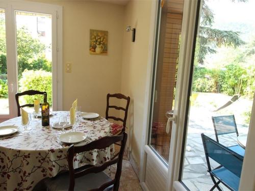 Appartement Bagnères-de-Luchon 3 pièces 6 personnes - FR-1-313-177 - image 2