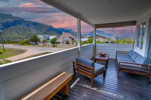 Stony Point Beach House