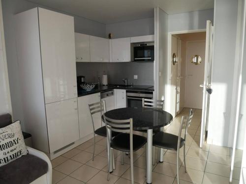 Studio Quiberon, 1 pièce, 3 personnes - FR-1-478-41