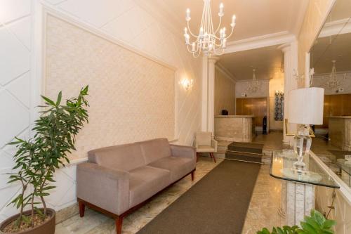 Conforto E Relax, Caminhando Para A Praia De Copacabana, Quarto E Sala, Completo, Com Wi Fi, Cozinha - Rio de Janeiro