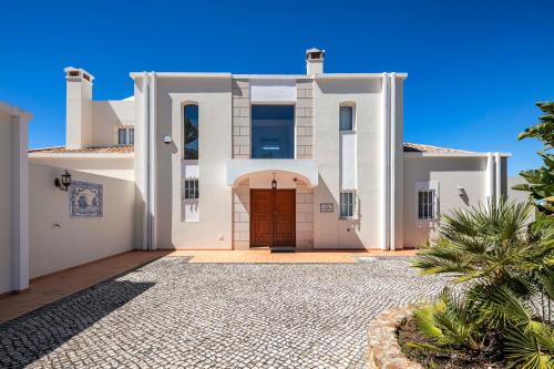 Exterior view, Casa Pleiades in Vale de Covo