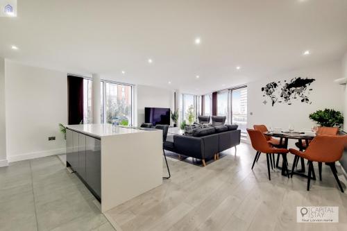 FREE PARKING - Stylish Three Bedroom Apartment by London ExCeL, Londyn (zdjęcie 9)
