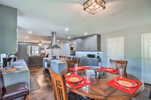 Newly Built Cotter Home, Great Fishing Nearby in Kotera (AR)