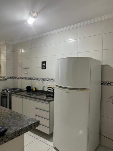 Apto com Piscina e Churrasqueira in อเวียเซา