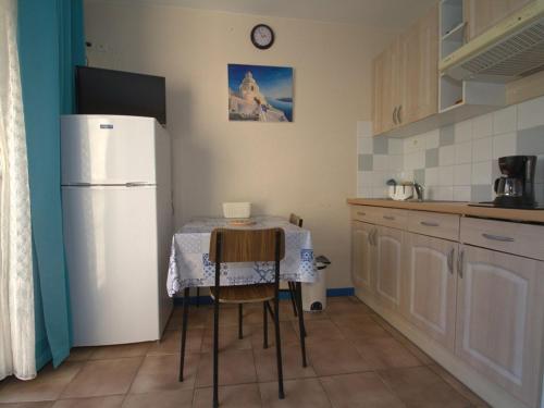 Appartement Balaruc-les-Bains 1 pièce 2 personnes - FR-1-553-77 - image 10