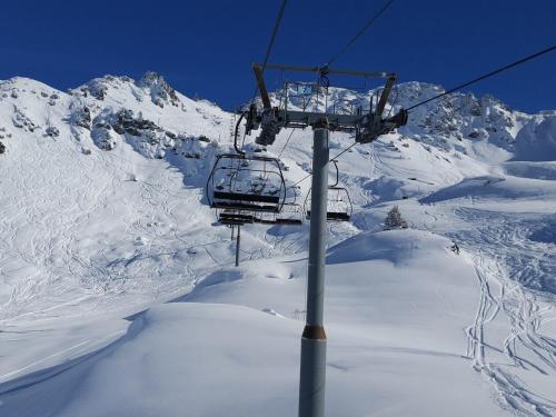 Studio cosy pour 3 aux Arcs 1800 proche pistes avec balcon et TV - FR-1-411-681 - image 2