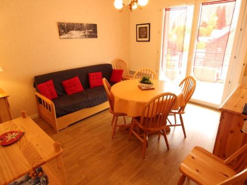 . Proche Thermes - T2 Cabine avec Balcon, Parking et Wifi - Animaux admis - FR-1-313-170