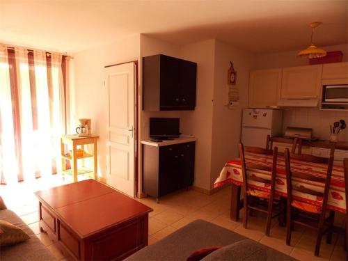 Appartement Montauban-de-Luchon, 2 pièces, 6 personnes - FR-1-313-142