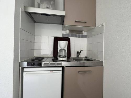 Studio central Cambo avec terrasse et parking, animaux acceptés - FR-1-495-100 (Studio central Cambo avec terrasse et parking, animaux acceptes - FR-1-495-100) in Espelette