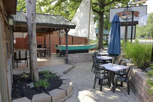 The Panacea Boathaus in Kimberling City, USA