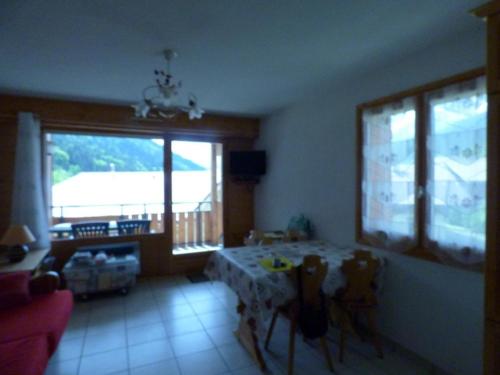 Appartement Saint-Jean-de-Sixt, 3 pièces, 6 personnes - FR-1-458-94