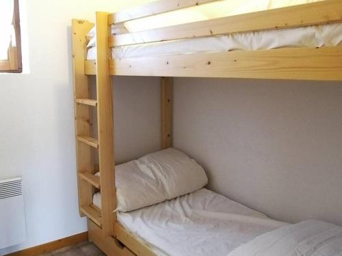 Location 2 pièces 4 pers, ascenseur, vue montagne, parking, St Jean d'Aulps - FR-1-573-40 (Location 2 pieces 4 pers, ascenseur, vue montagne, parking, St Jean d'Aulps - FR-1-573-40) in Le Biot