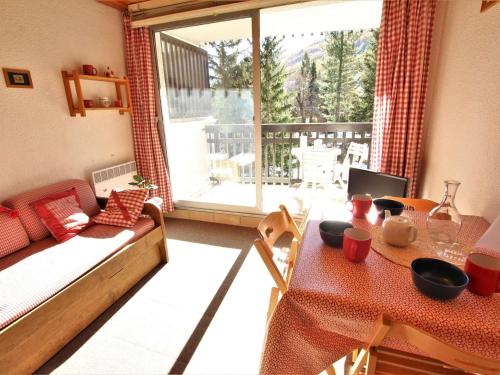 Appartement La Salle-les-Alpes, 1 pièce, 4 personnes - FR-1-330F-200 Serre Chevalier Villeneuve