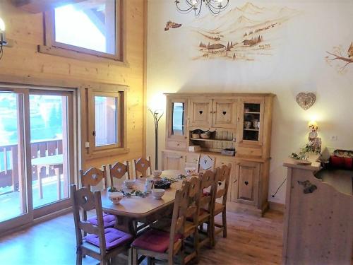 Triplex confort montagne 12 pers, box privé, garage, balcon, proche commodités - FR-1-342-237 - Location saisonnière - Beaufort