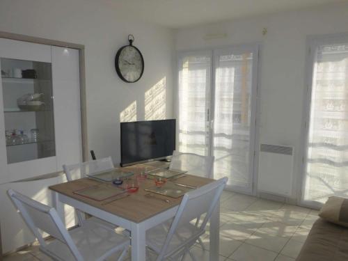 Appartement Saint-Gilles-Croix-de-Vie, 2 pièces, 4 personnes - FR-1-224-783 - Location saisonnière - Saint-Gilles-Croix-de-Vie