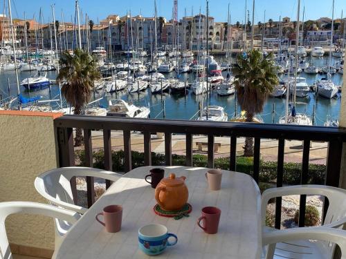 Appartement Port Leucate, 3 pièces, 6 personnes - FR-1-81-551 - Location saisonnière - Leucate