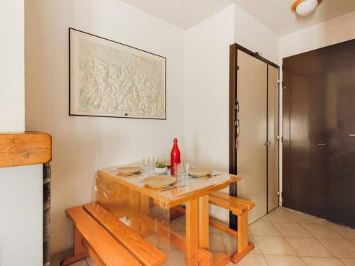 Appartement Esquièze-Sère, 3 pièces, 4 personnes - FR-1-402-82