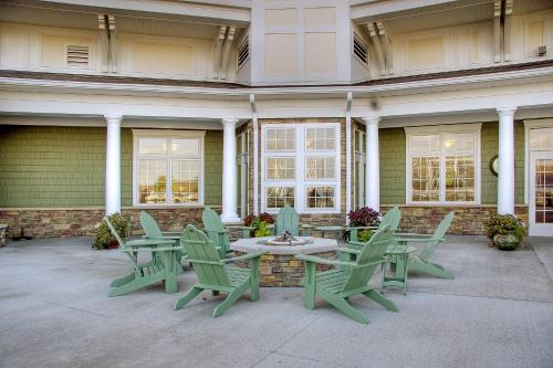 Watkins Glen Harbor Hotel - 편의 시설/서비스