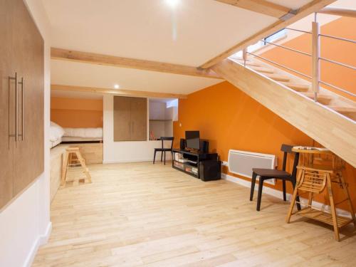 Apartment (9 Adults) image 9