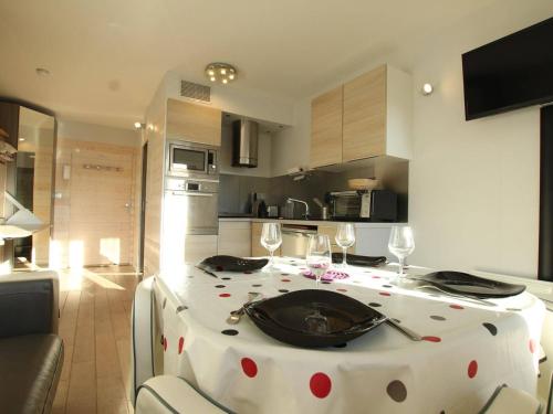 Appartement Saint-Chaffrey  1 pièce 3 personnes - FR-1-330E-117