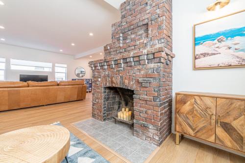 Luxury 4-bed home in Riverside Heights!, Рино