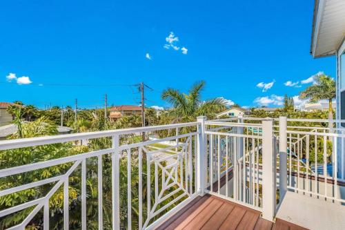 Turtle Cove - 112 - 72nd St - image 2