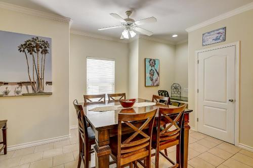 Breezeways #105 in Padre Island, USA