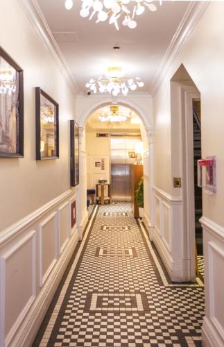 Hotel Scherman - image 12