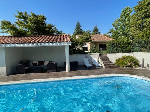 Très belle villa avec piscine dans la Drôme - Accommodation - Romans-sur-Isère