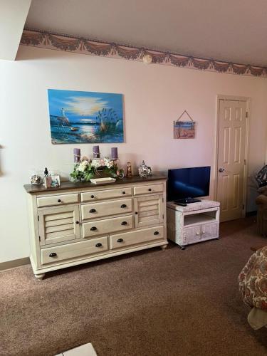 River Place Condos 110 3BD - image 10