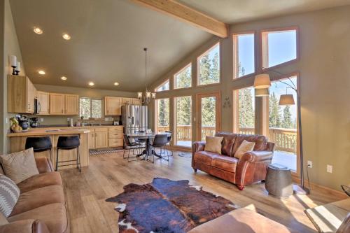 22STR-00292 Fairplay Cabin with Hot Tub! in Fairplay, USA
