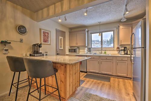 Condo on Fraser River Less Than 4 Mi to Winter Park Resort in Winter Park, USA