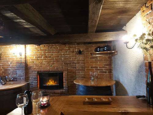 Krogs/atpūtas telpa, Drvena kuca za odmor Cvetkovic brdo in Pisarovina