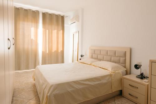 Rs Place 1-Bedroom Apartment, Tirana (photo 9)