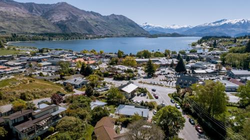 Mountain View Backpackers – Wanaka, CA
