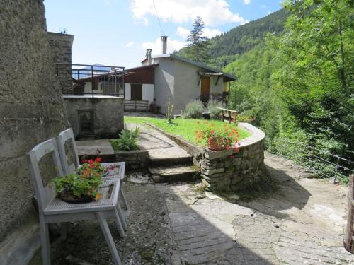 Casa a Verdeggia in Triora