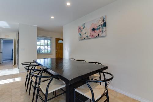 4 Bedroom West Hills Charmer with Pool and Jacuzzi, Los Angeles (fotografie 10)